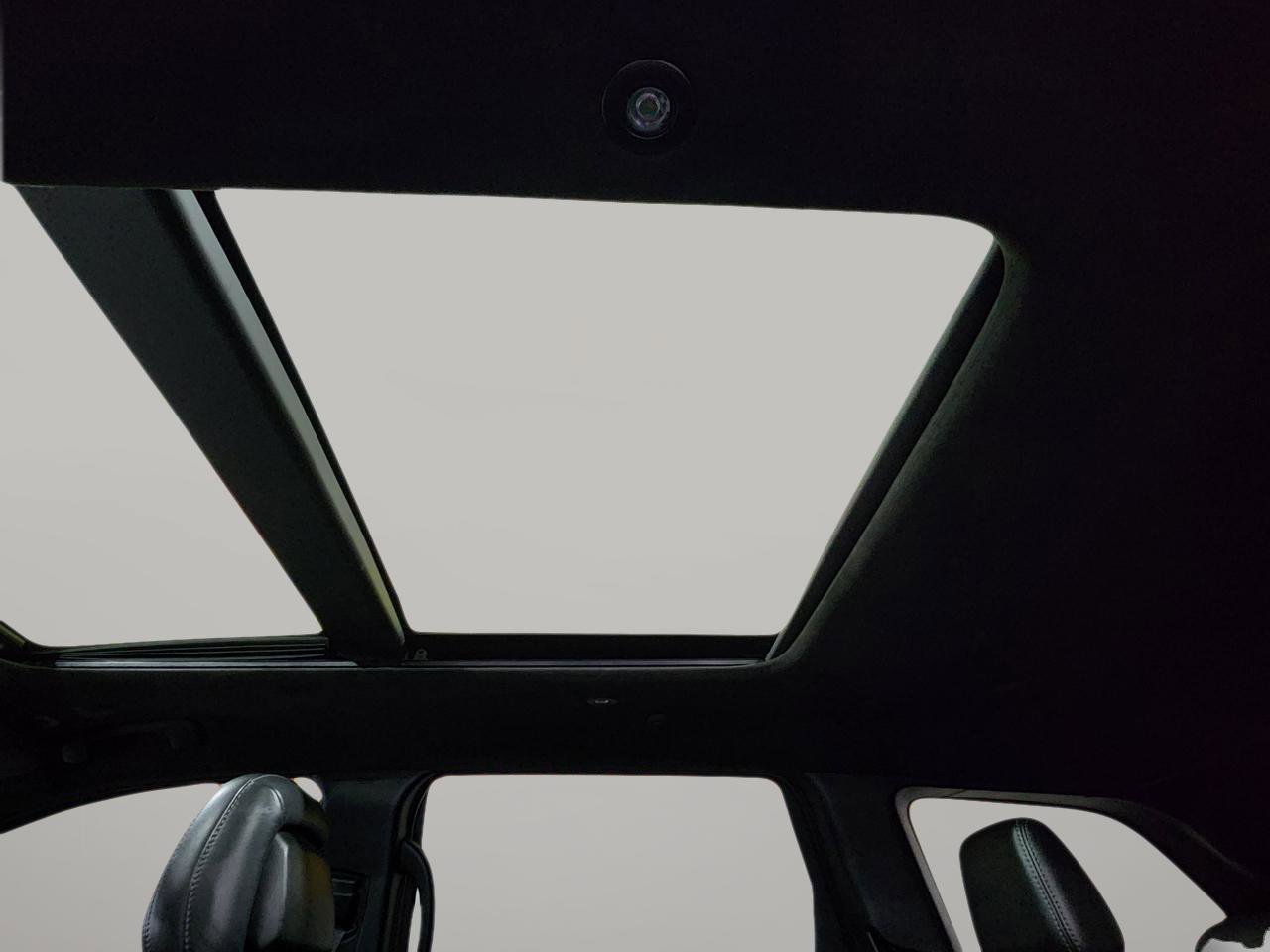 Used 2019 Jeep Grand Cherokee Trackhawk image 34