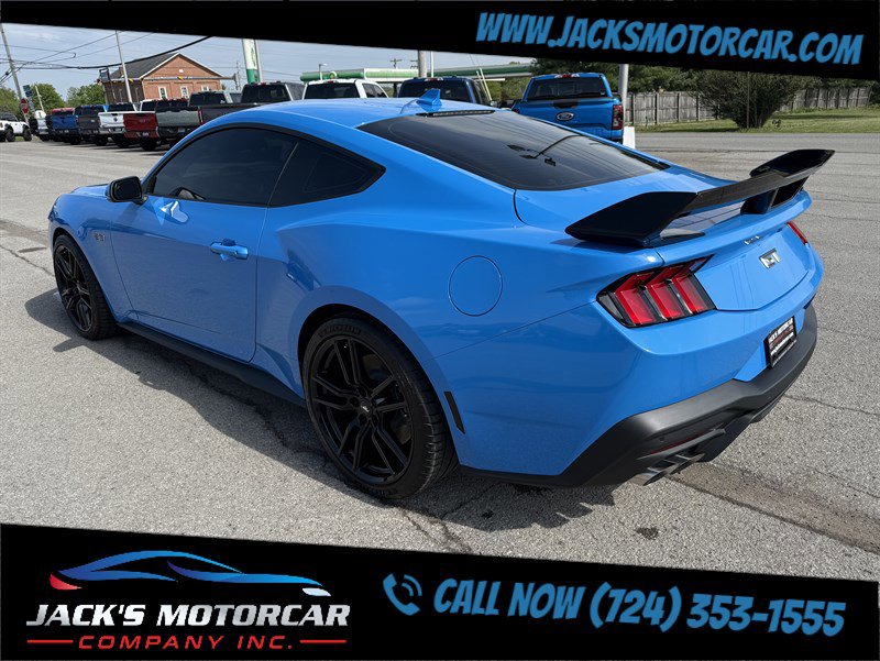 Used 2024 Ford Mustang GT Premium image 9