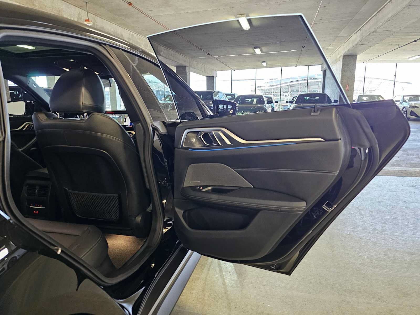 Certified 2023 BMW i4 eDrive35 RWD image 30