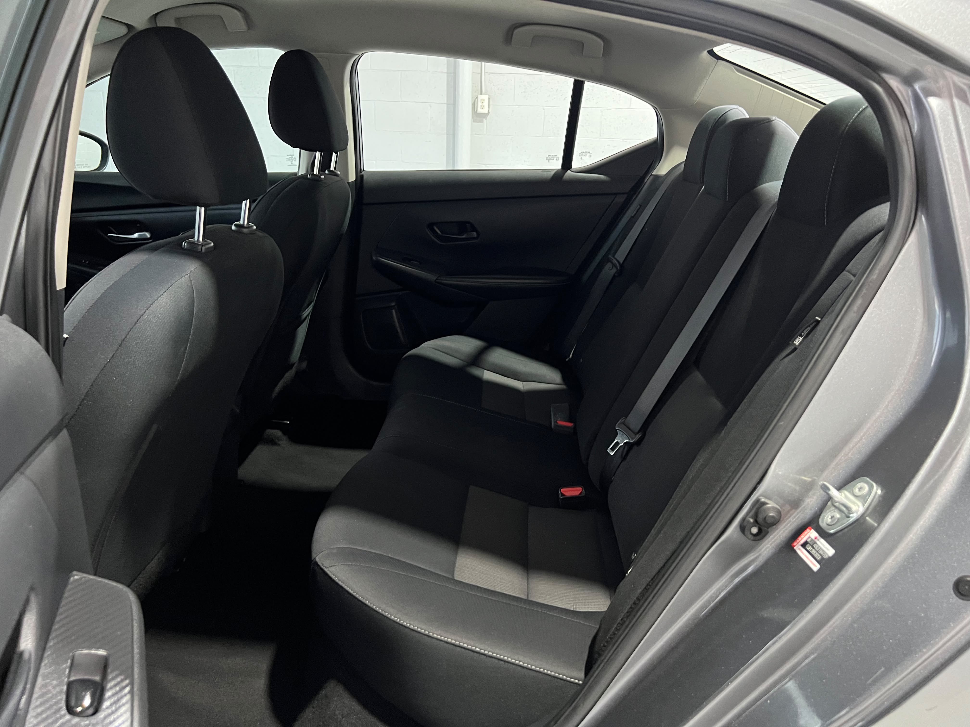Used 2024 Nissan Sentra SV FWD image 11