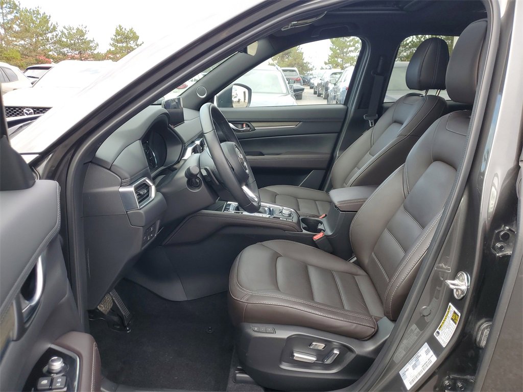Used 2025 MAZDA CX-5 Signature image 11