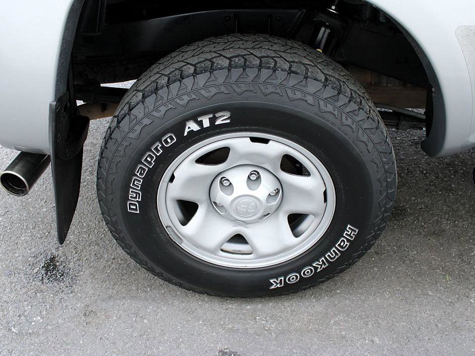 Used 2014 Toyota Tacoma PreRunner image 14