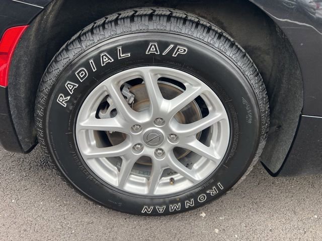 Used 2024 Chrysler Pacifica Touring-L FWD image 38