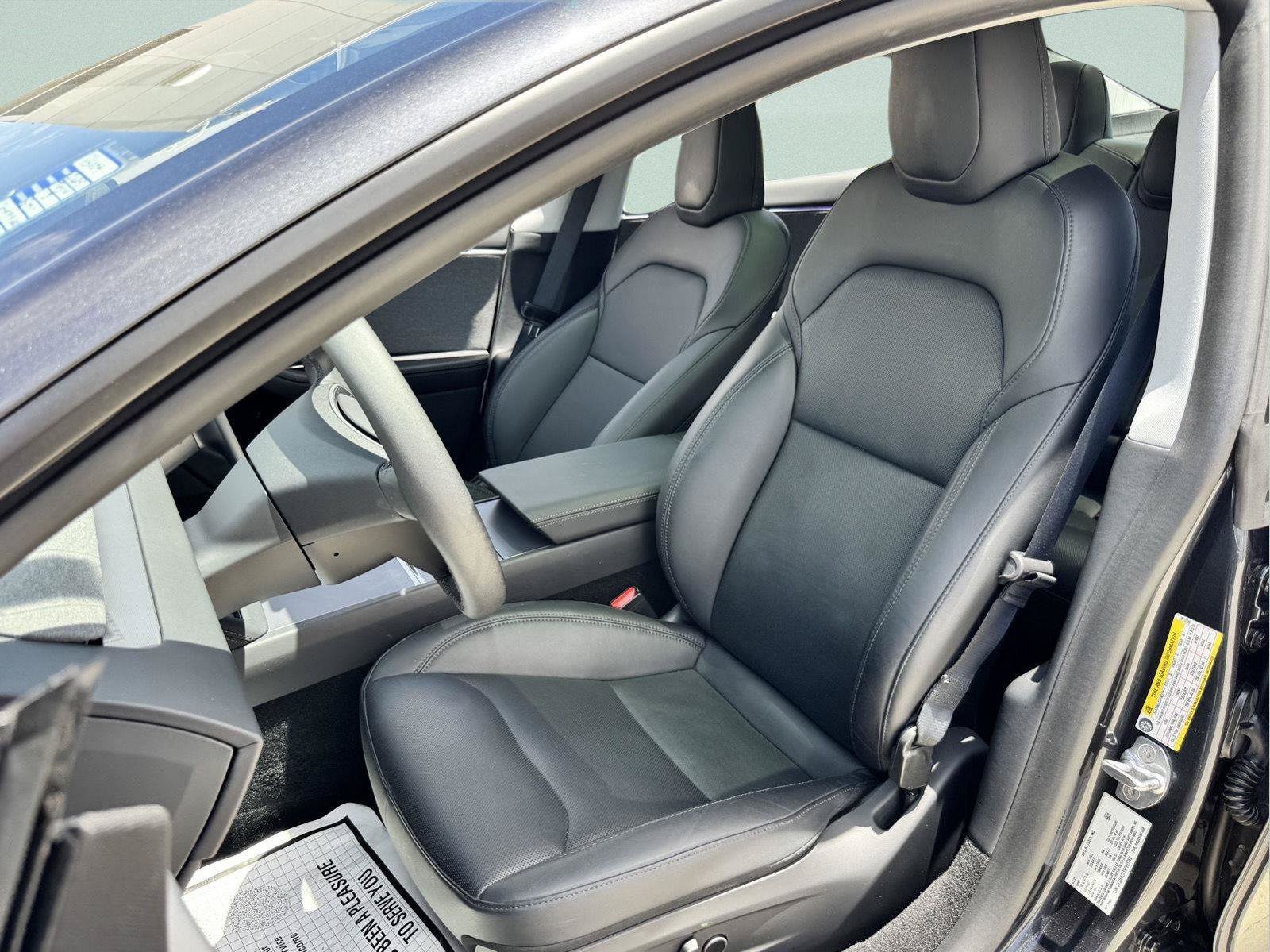 Used 2025 Tesla Model 3 Long Range RWD image 27