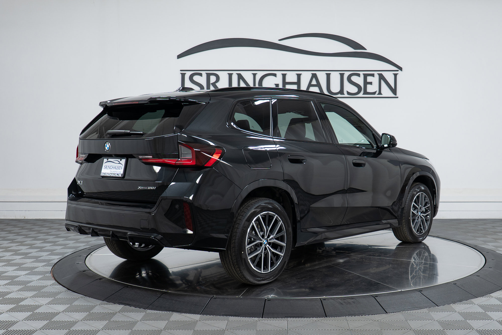 New 2026 BMW X1 xDrive28i w/ Technology Package AWD/4WD image 5