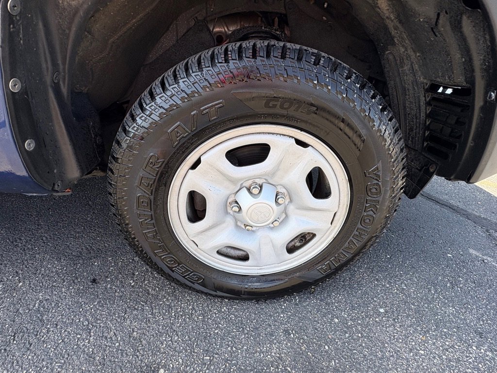 Used 2015 Toyota Tacoma 2WD Access Cab image 19