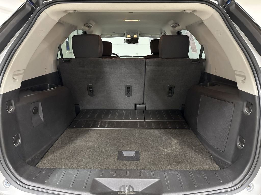 Used 2011 Chevrolet Equinox LT w/ Driver Convenience Package image 23