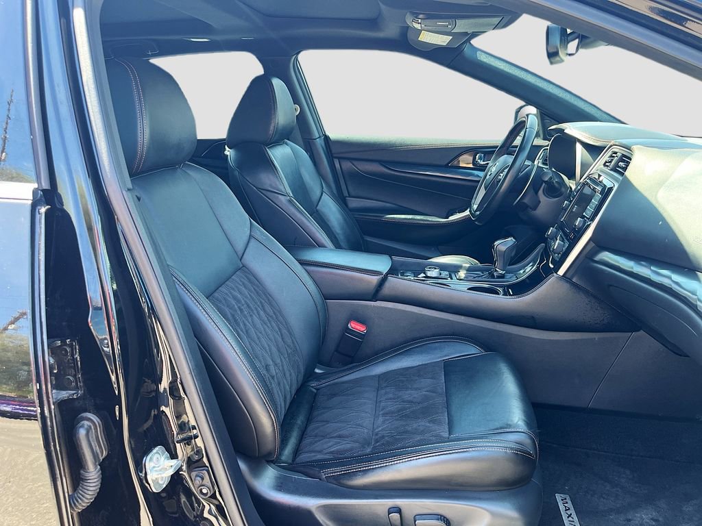 Used 2021 Nissan Maxima SR w/ Sport Mat Group FWD image 30