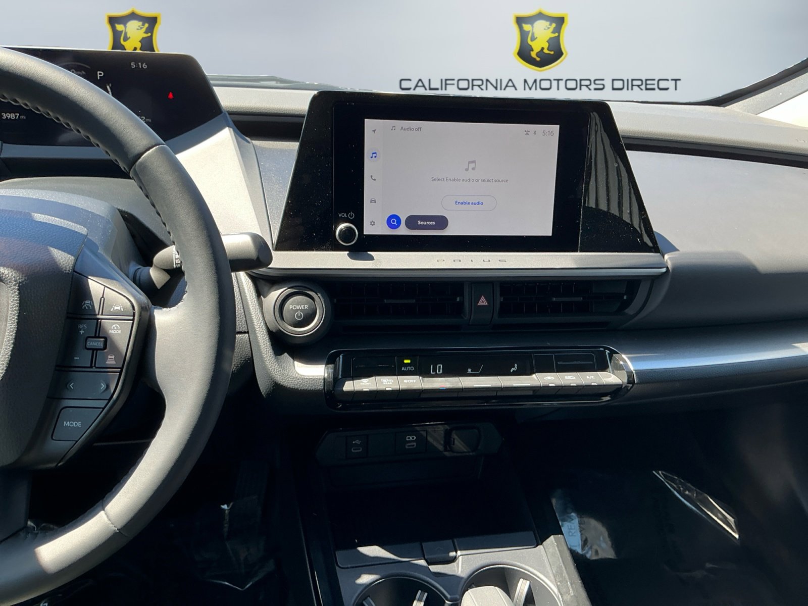 Used 2025 Toyota Prius LE image 12