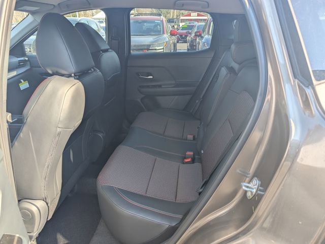 New 2026 Nissan Kicks SR w/ Cold Weather Package image 10