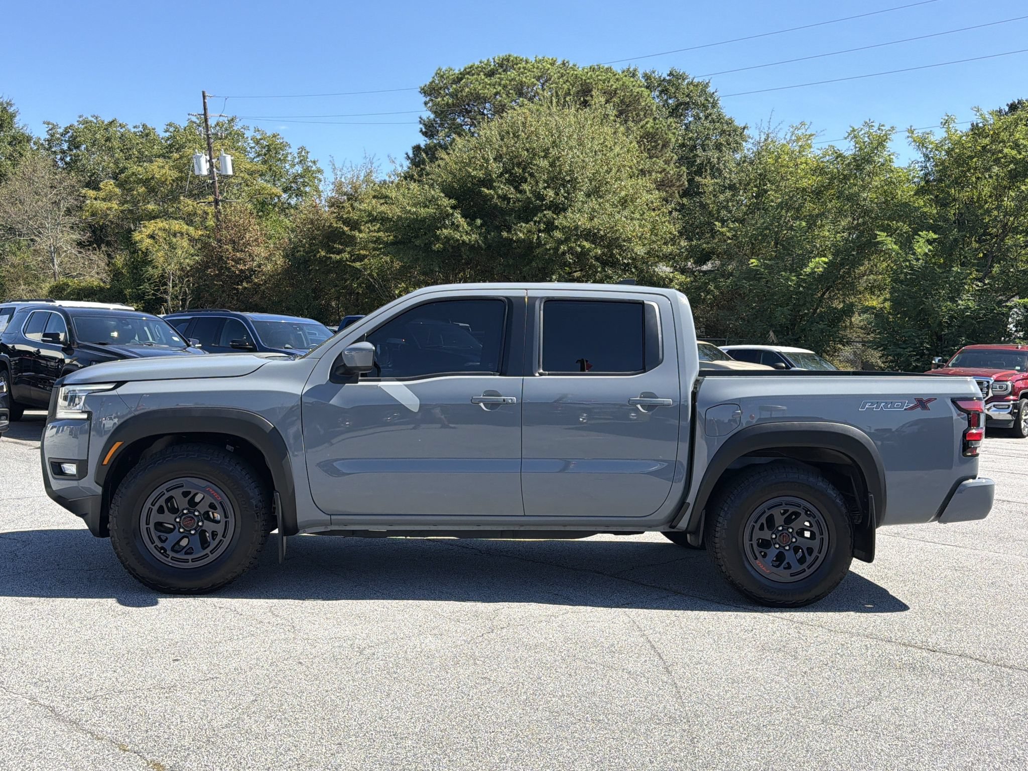 Used 2025 Nissan Frontier Pro-X RWD image 19