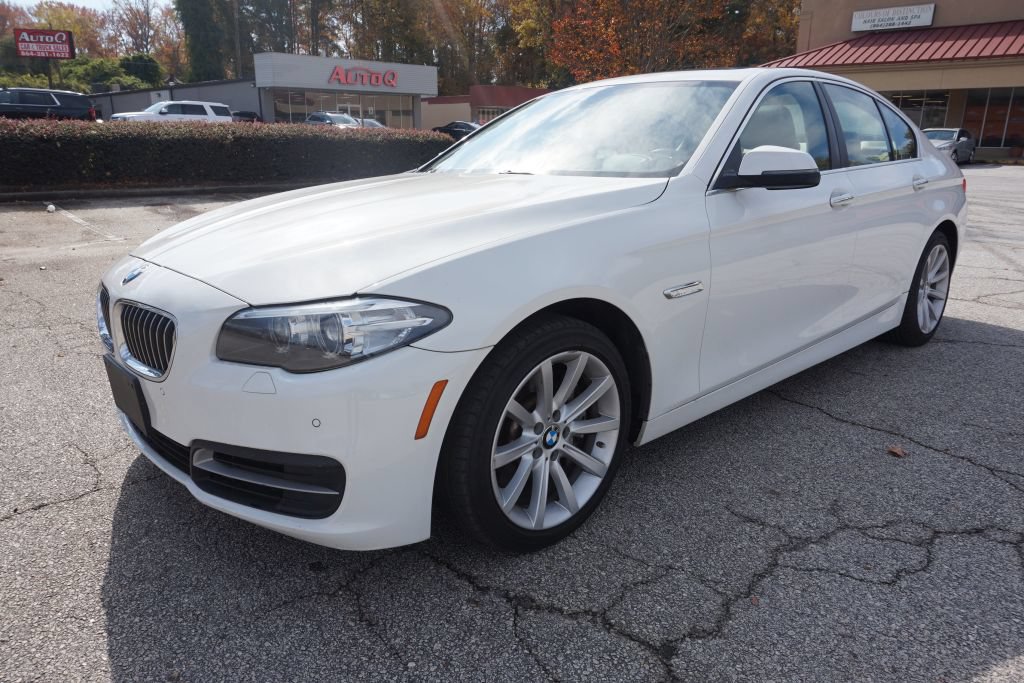 Used 2014 BMW 535i xDrive Sedan AWD/4WD image 3