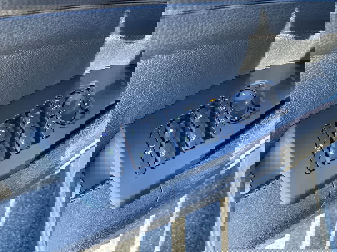 New 2026 Kia Sportage LX image 13