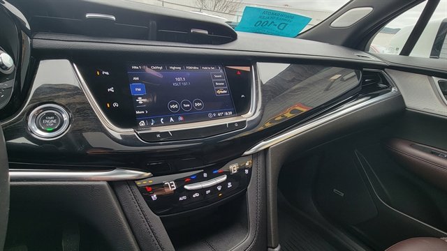 Used 2024 Cadillac XT6 Premium Luxury w/ Technology Package AWD/4WD image 29