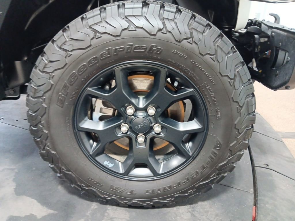 Used 2019 Jeep Wrangler Unlimited Moab w/ Quick Order Package 24M Moab image 32