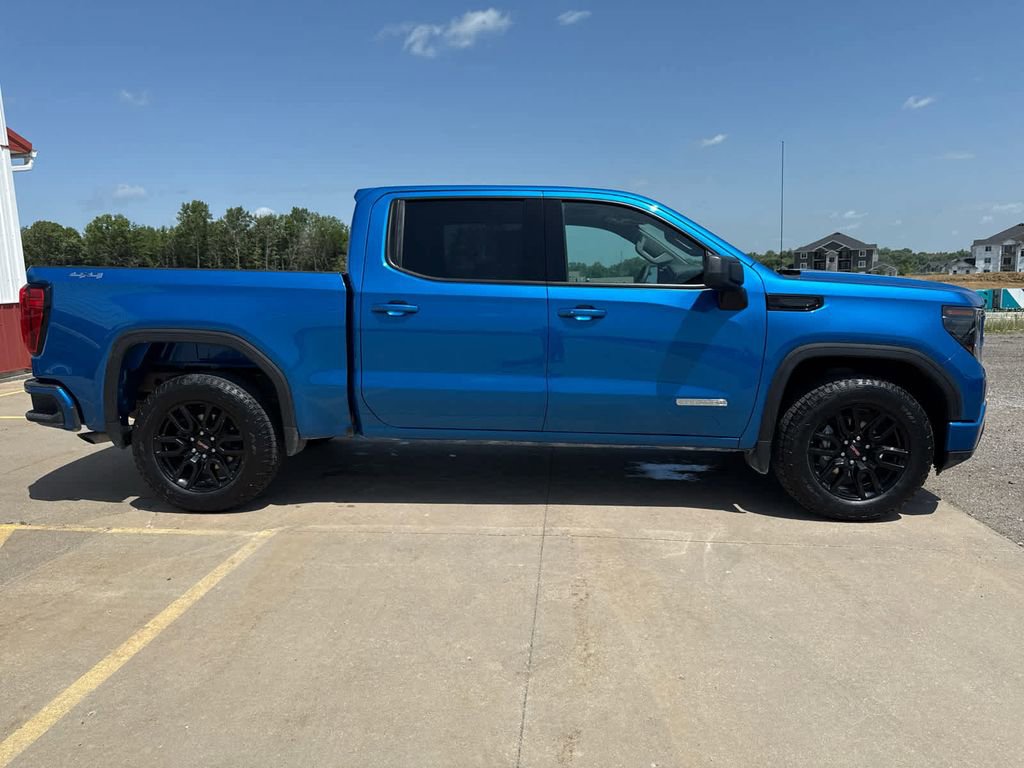 Used 2024 GMC Sierra 1500 Elevation image 4