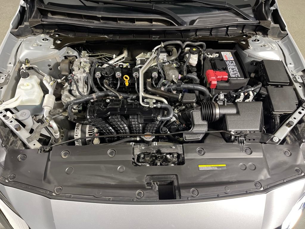 Used 2024 Nissan Altima 2.5 SV w/ SV Premium Package image 9