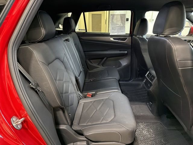 Certified 2024 Volkswagen Atlas Cross Sport SE image 24