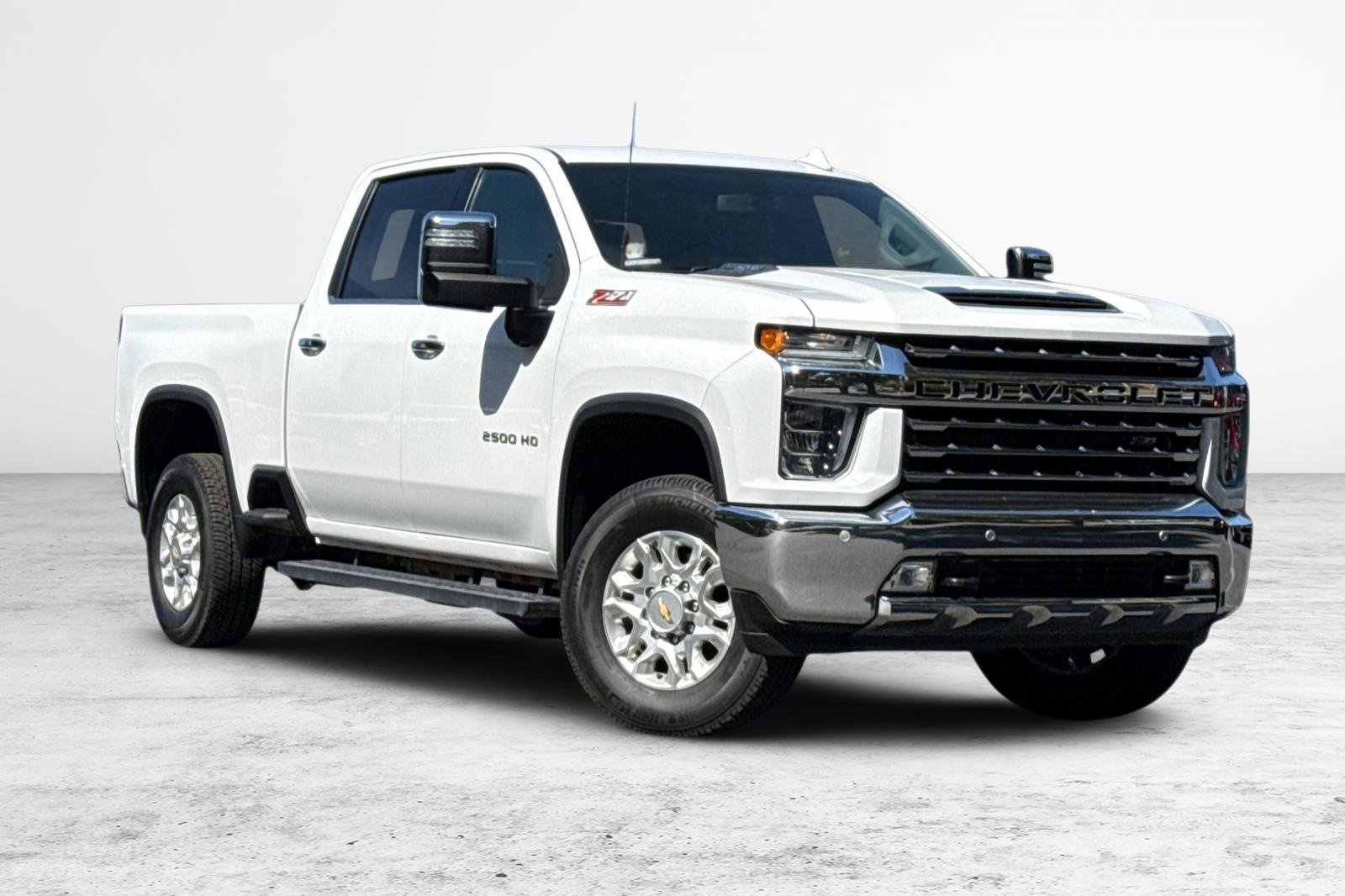 Used 2023 Chevrolet Silverado 2500 LTZ w/ LTZ Plus Package AWD/4WD image 2