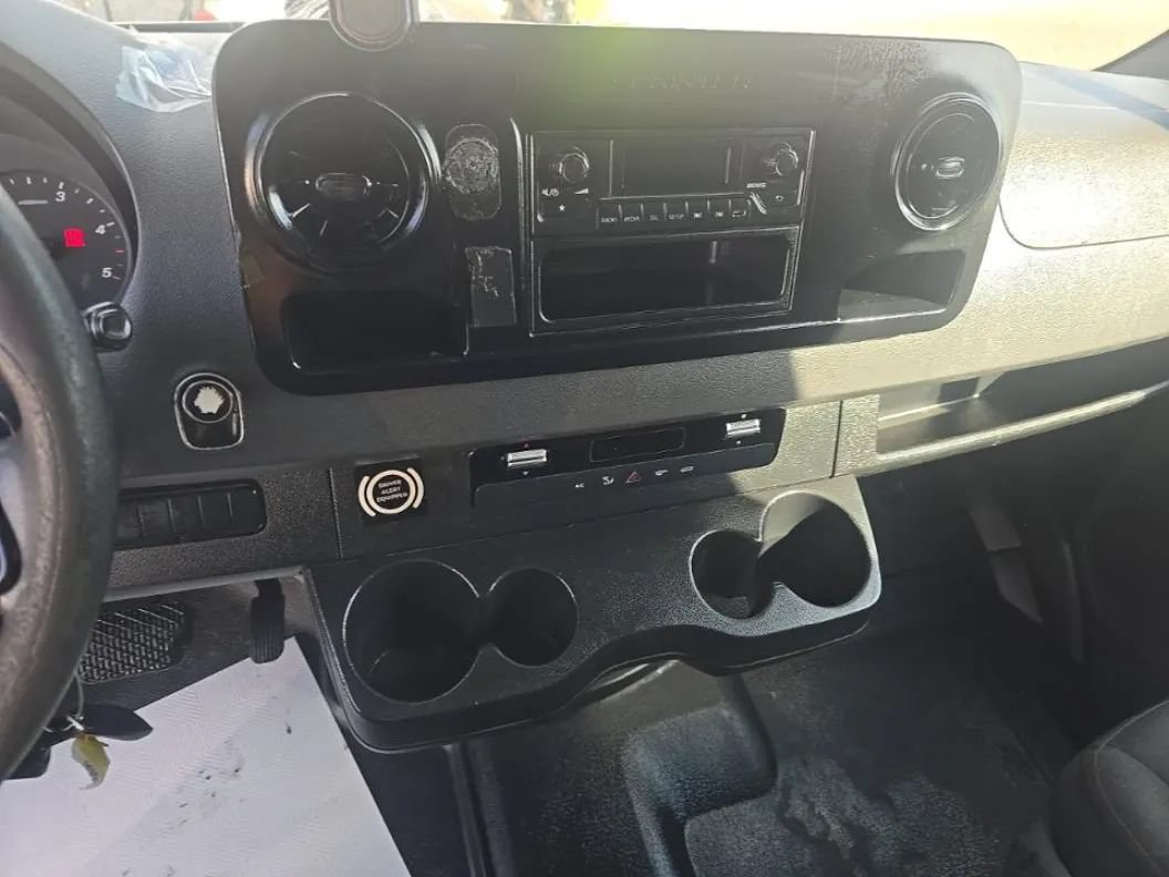 Used 2019 Mercedes-Benz Sprinter 170 image 5