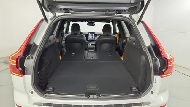 New 2026 Volvo XC60 T8 Polestar w/ Protection Package Premier AWD/4WD image 40
