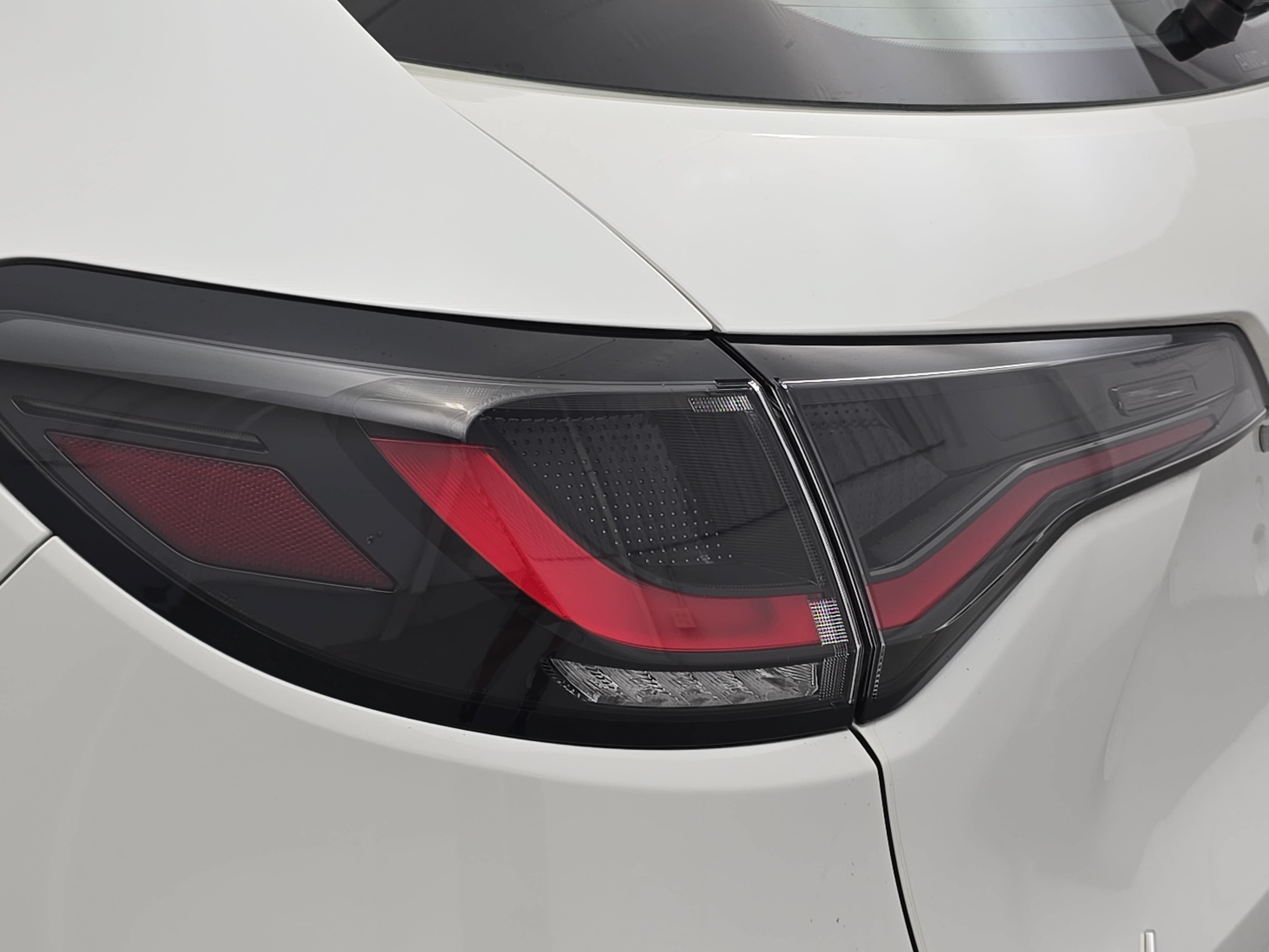 Used 2024 Honda HR-V LX image 33
