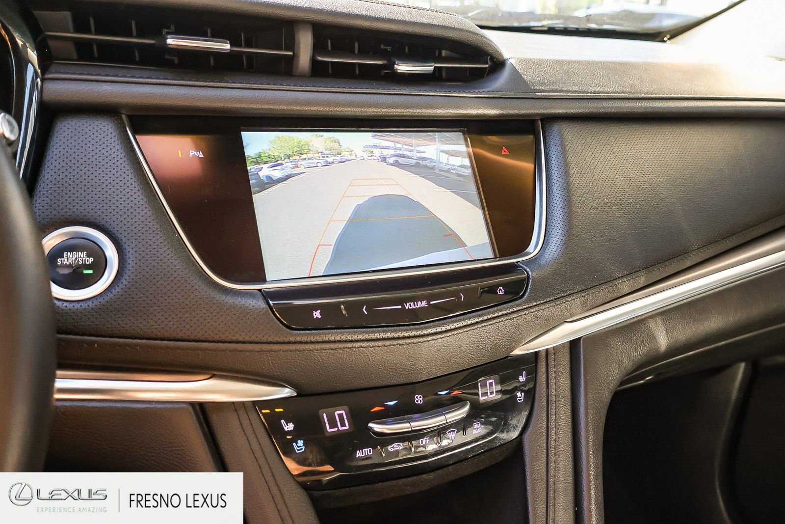 Used 2018 Cadillac XT5 Premium Luxury FWD image 25
