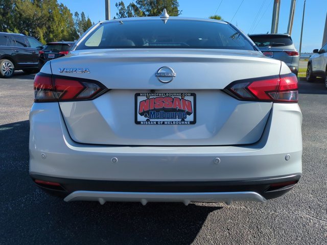 Used 2025 Nissan Versa SV w/ Trunk Package image 5