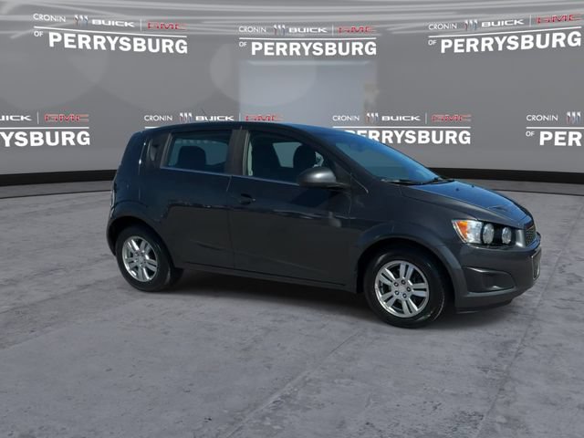 Used 2015 Chevrolet Sonic LT FWD image 9