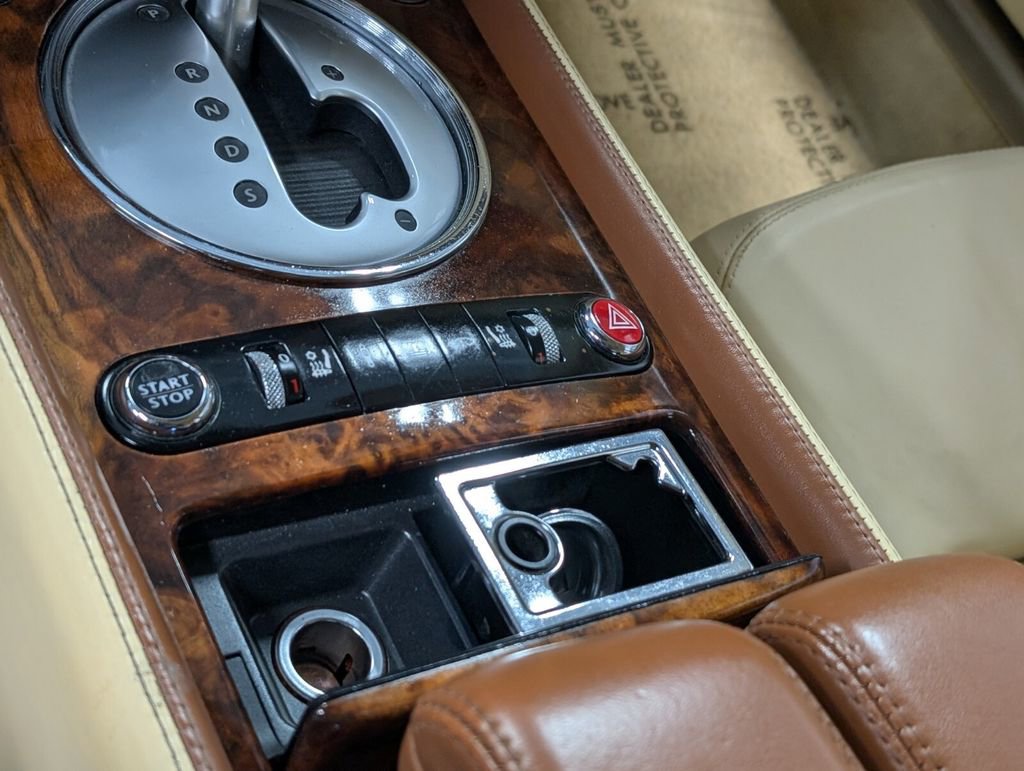 Used 2008 Bentley Flying Spur Flying Spur AWD/4WD image 22