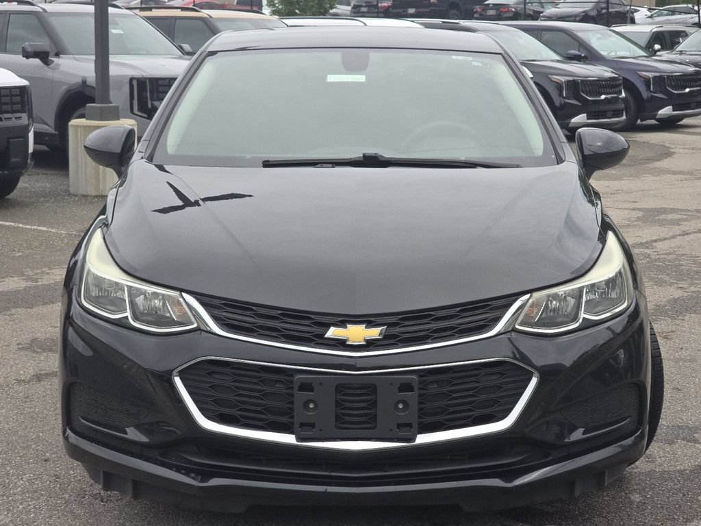 Used 2018 Chevrolet Cruze LS FWD image 6