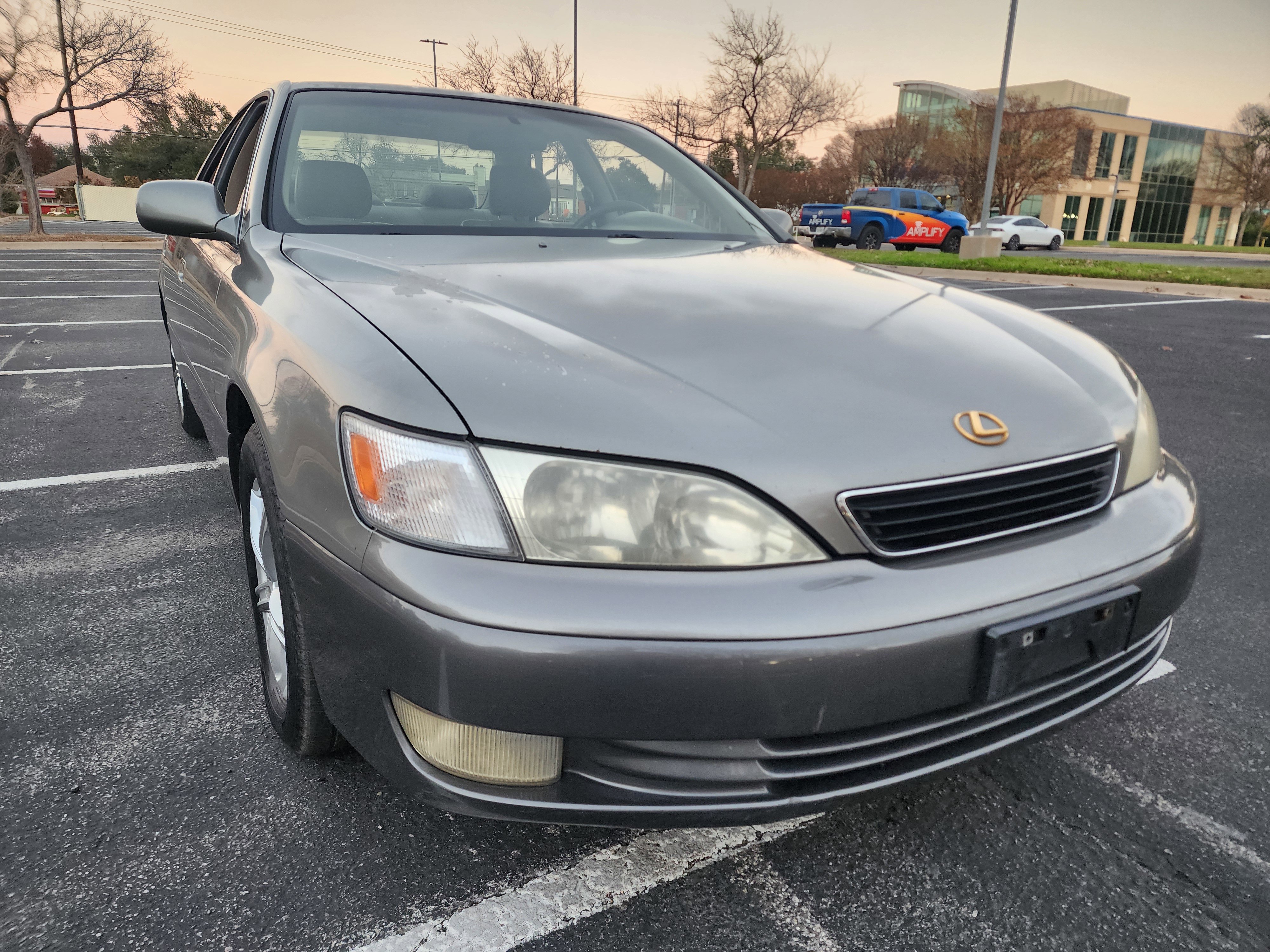 Used 1999 Lexus ES 330