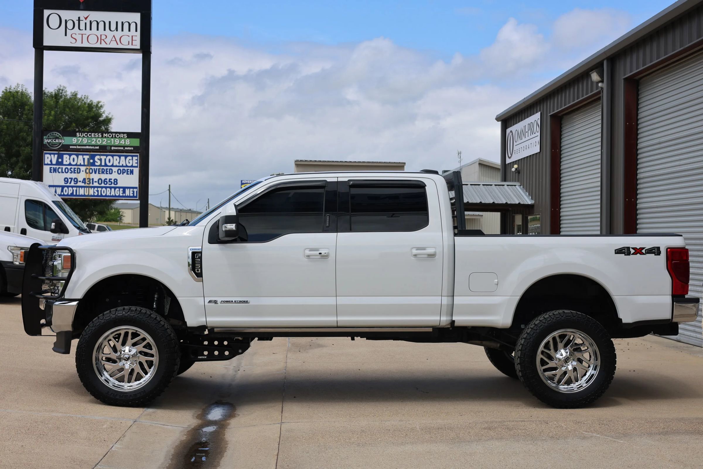 Used 2020 Ford F250 Lariat w/ Lariat Ultimate Package AWD/4WD image 7