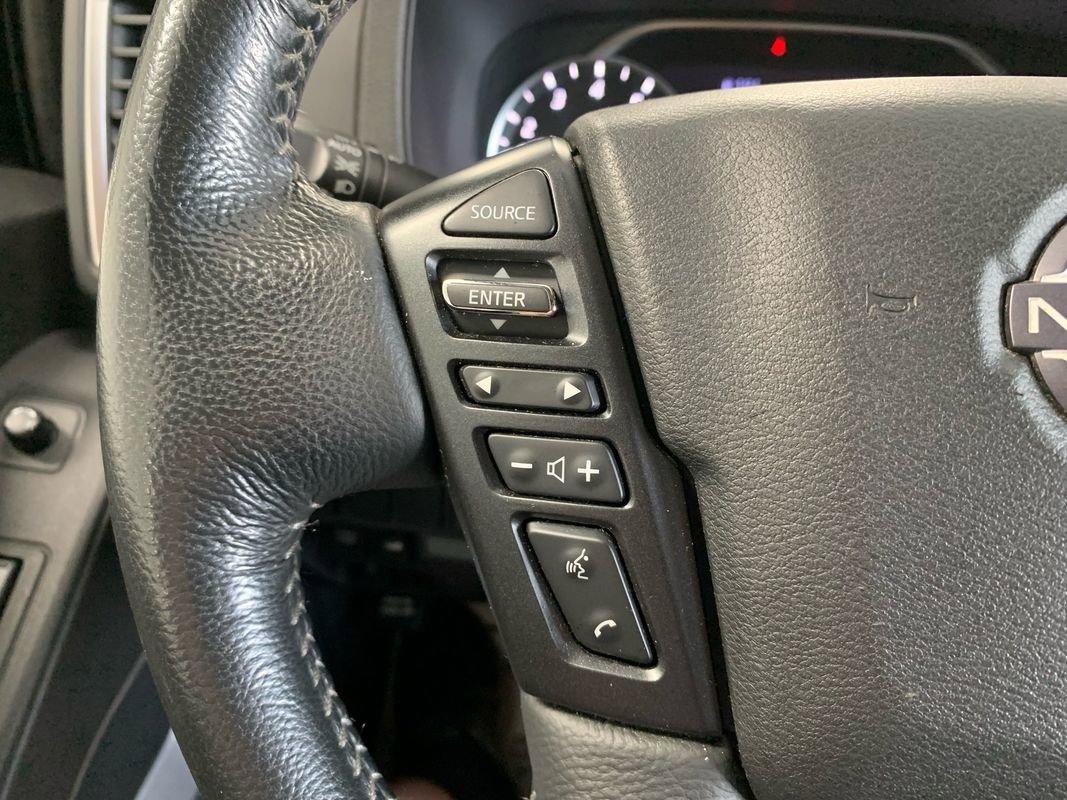 Used 2022 Nissan Frontier SV image 32