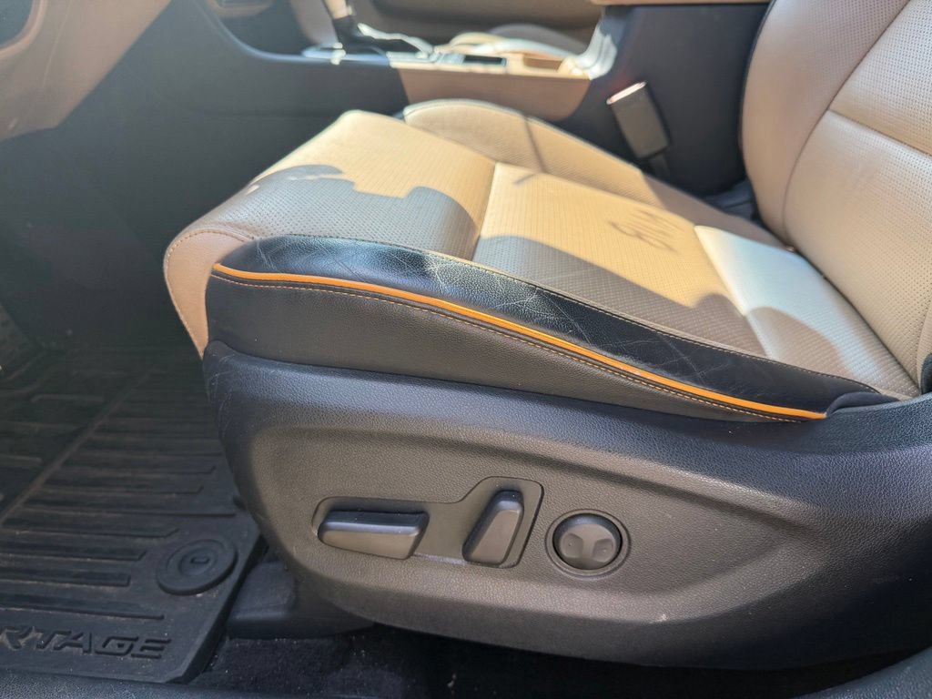 Used 2017 Kia Sportage SX FWD image 11