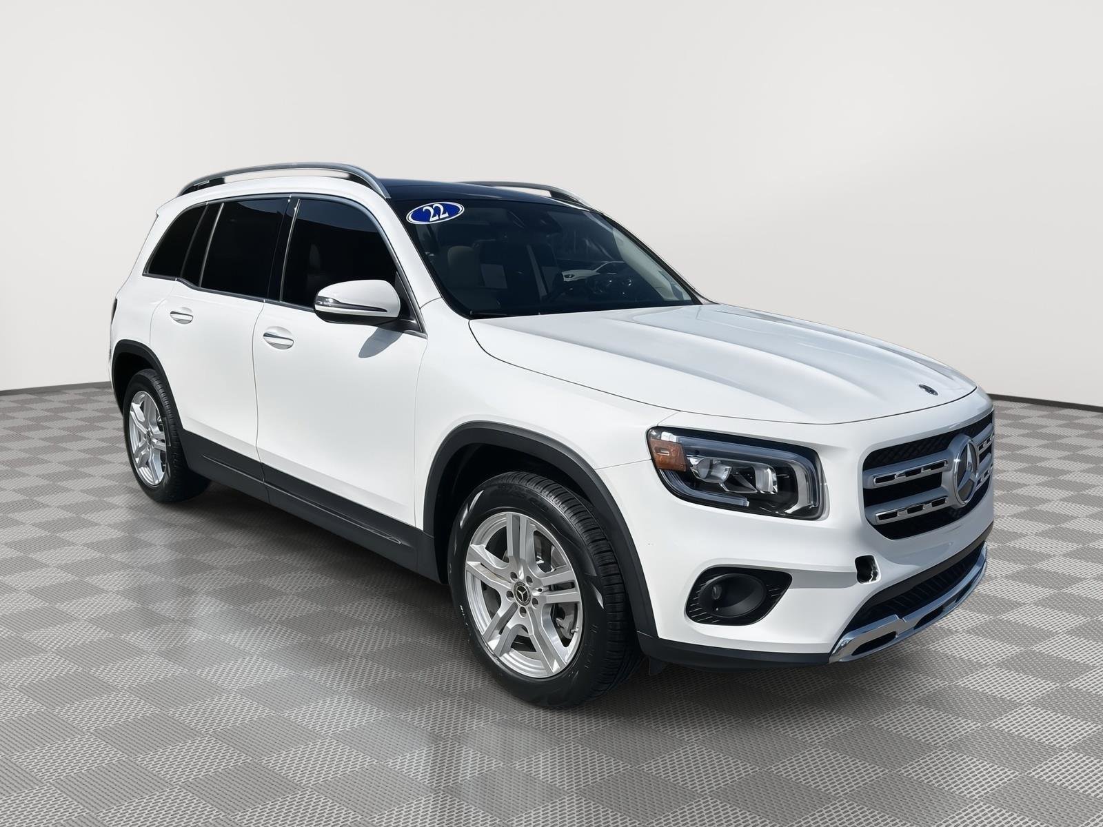 Certified 2022 Mercedes-Benz GLB 250 4MATIC image 1