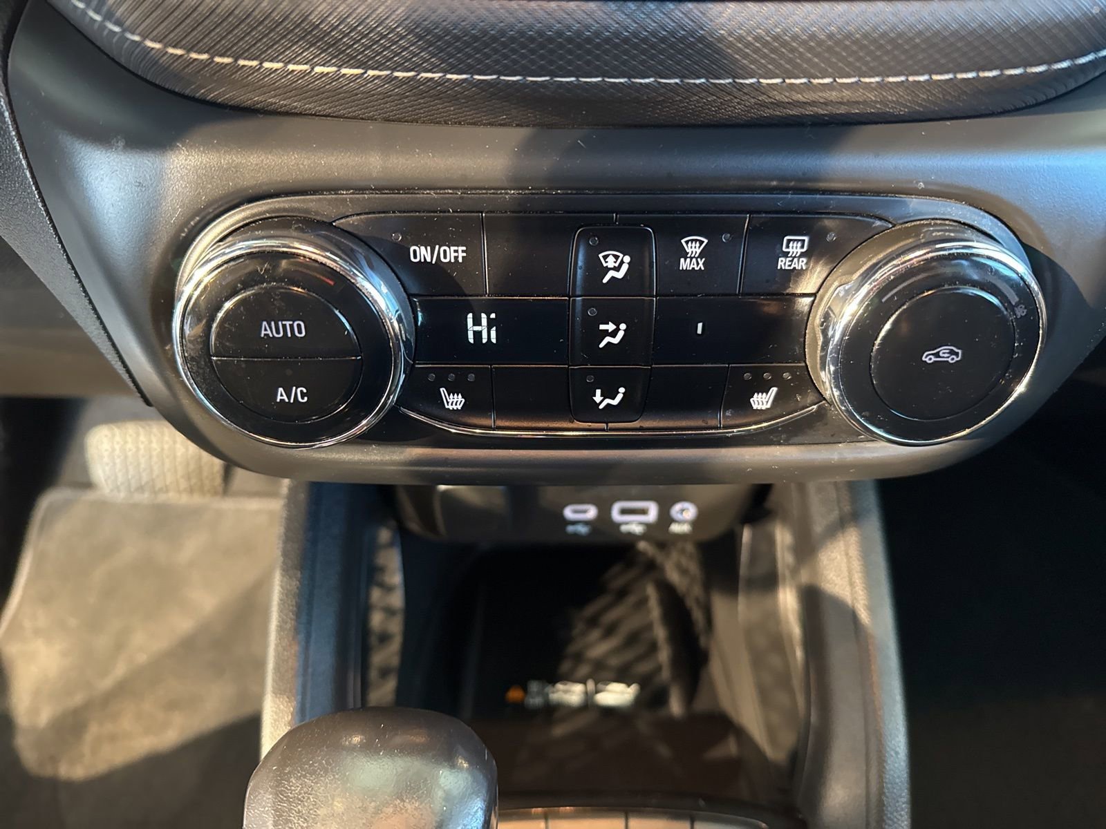 Used 2022 Chevrolet TrailBlazer ACTIV w/ Sun and Liftgate Package image 31