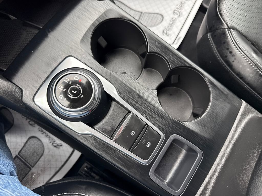 Used 2023 Ford Escape Platinum image 35