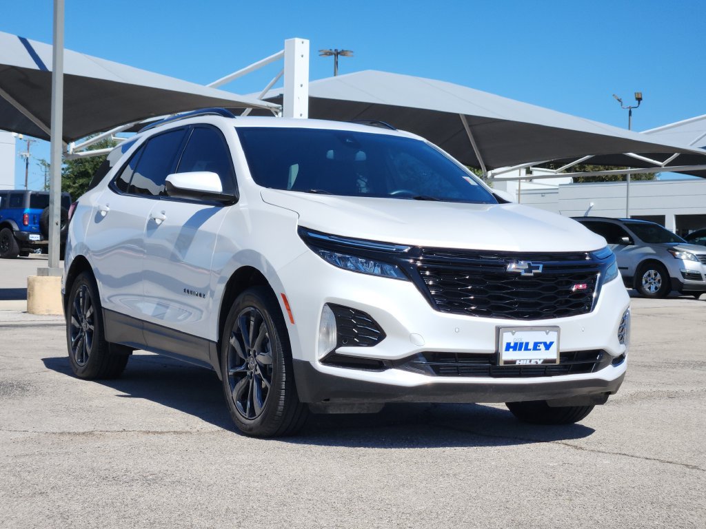 Used 2024 Chevrolet Equinox RS FWD image 3