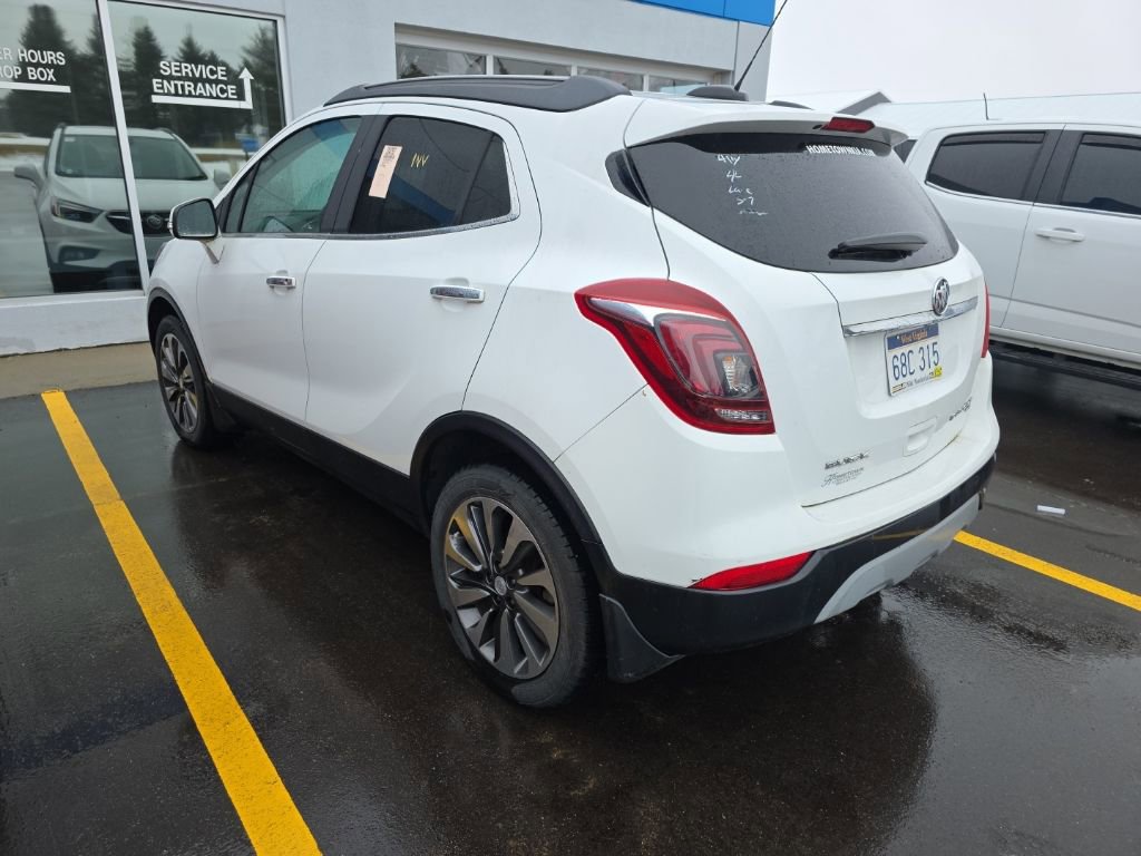 Used 2018 Buick Encore Essence image 5