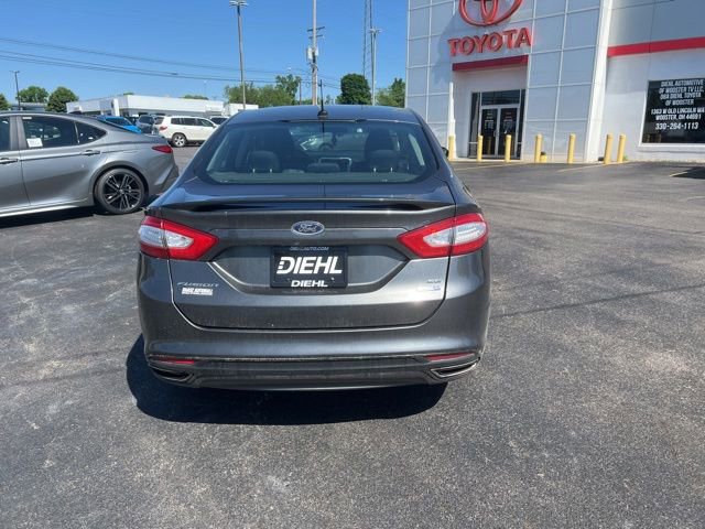 Used 2016 Ford Fusion SE w/ Equipment Group 201A AWD/4WD image 4