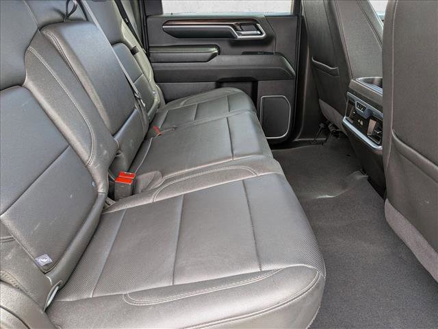 Used 2025 GMC Sierra 2500 SLT w/ SLT Premium Package image 21