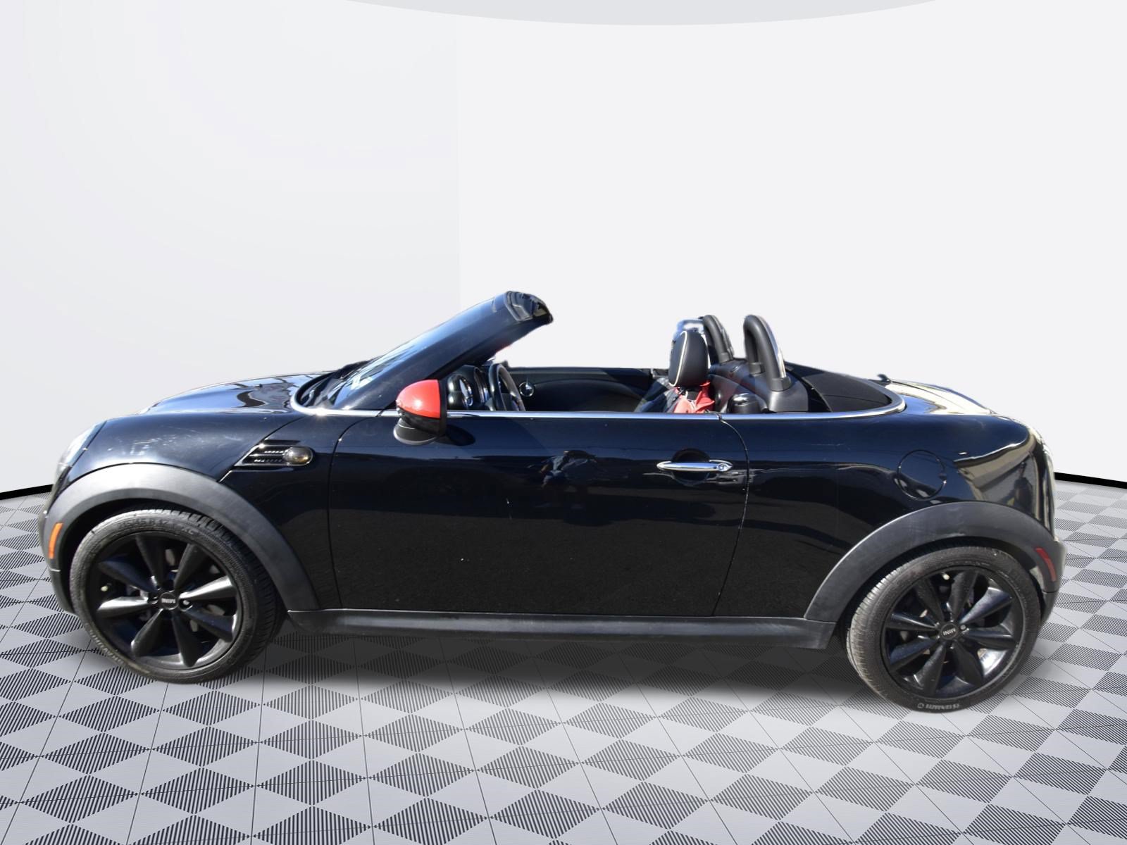 Used 2013 MINI Cooper Roadster S w/ Premium Pkg FWD image 2