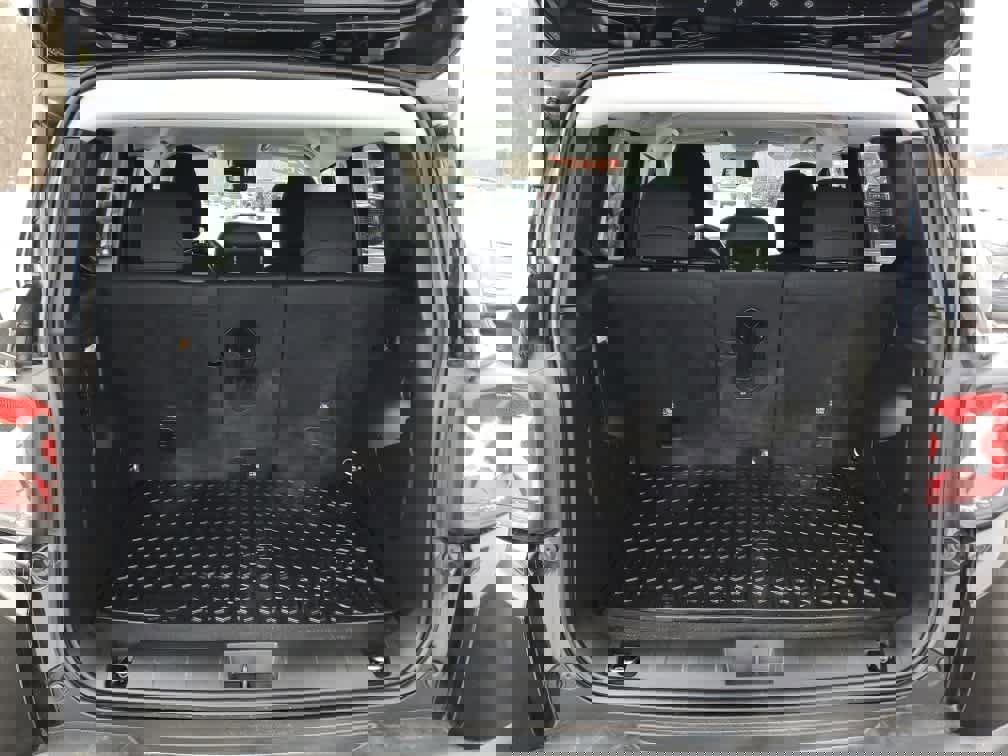 Used 2022 Jeep Renegade Latitude w/ Convenience Group image 10