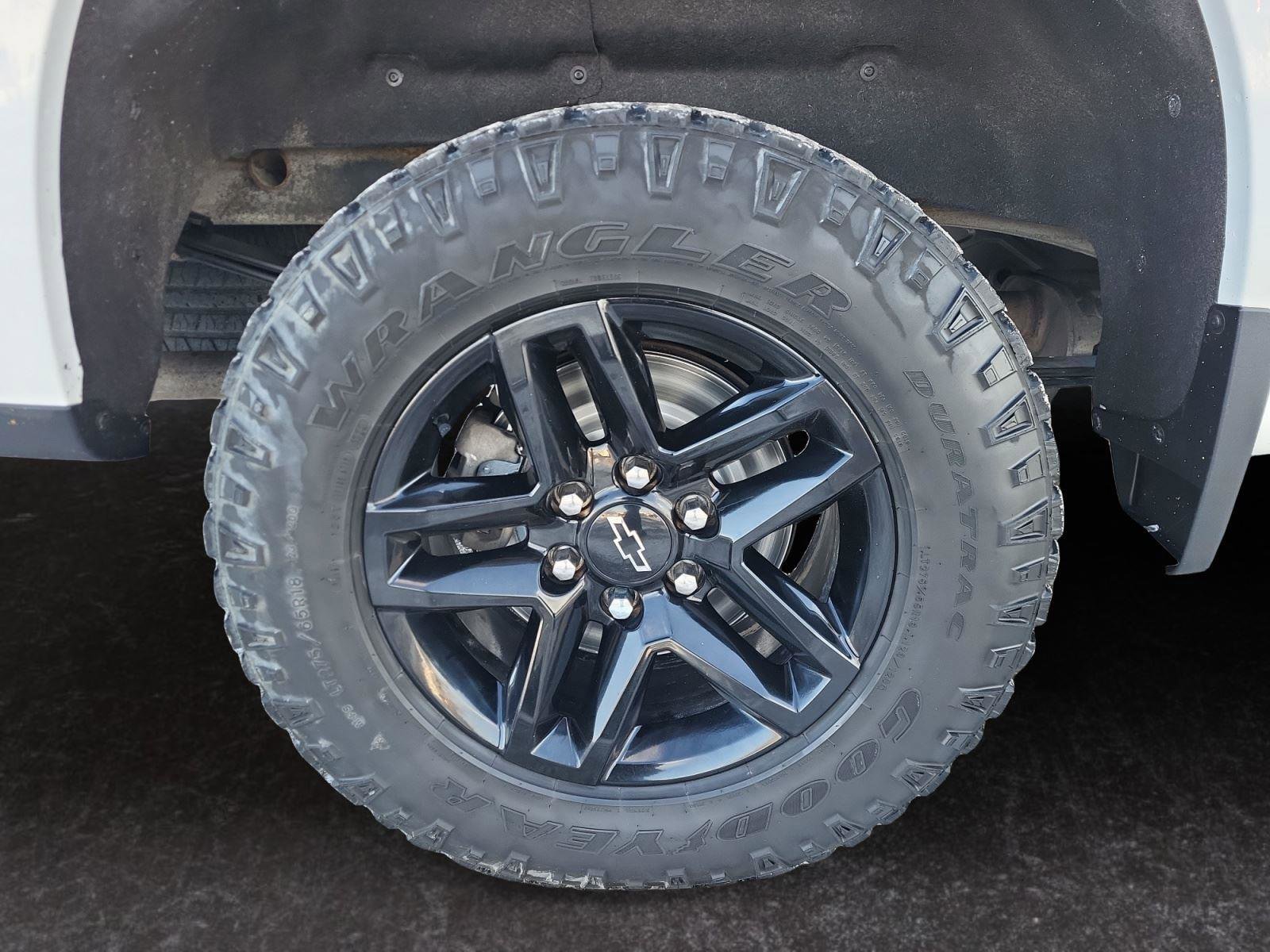 Used 2021 Chevrolet Silverado 1500 LT Trail Boss w/ Convenience Package II image 27