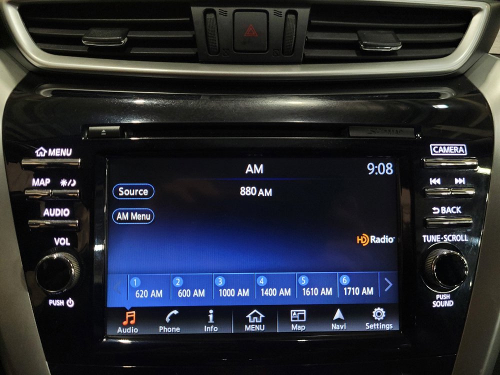 Used 2018 Nissan Murano SL w/ Moonroof Package AWD/4WD image 25