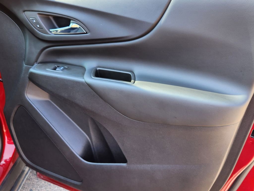 Used 2024 Chevrolet Equinox LT image 19