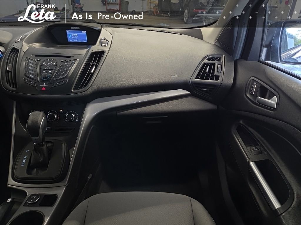 Used 2015 Ford Escape SE image 19