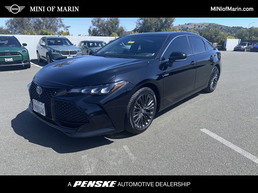 Used 2019 Toyota Avalon XSE w/ All Weather Liner Package image 1