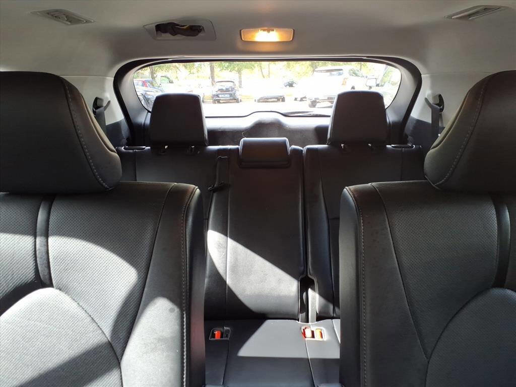 Used 2021 Toyota Highlander Limited AWD/4WD image 20